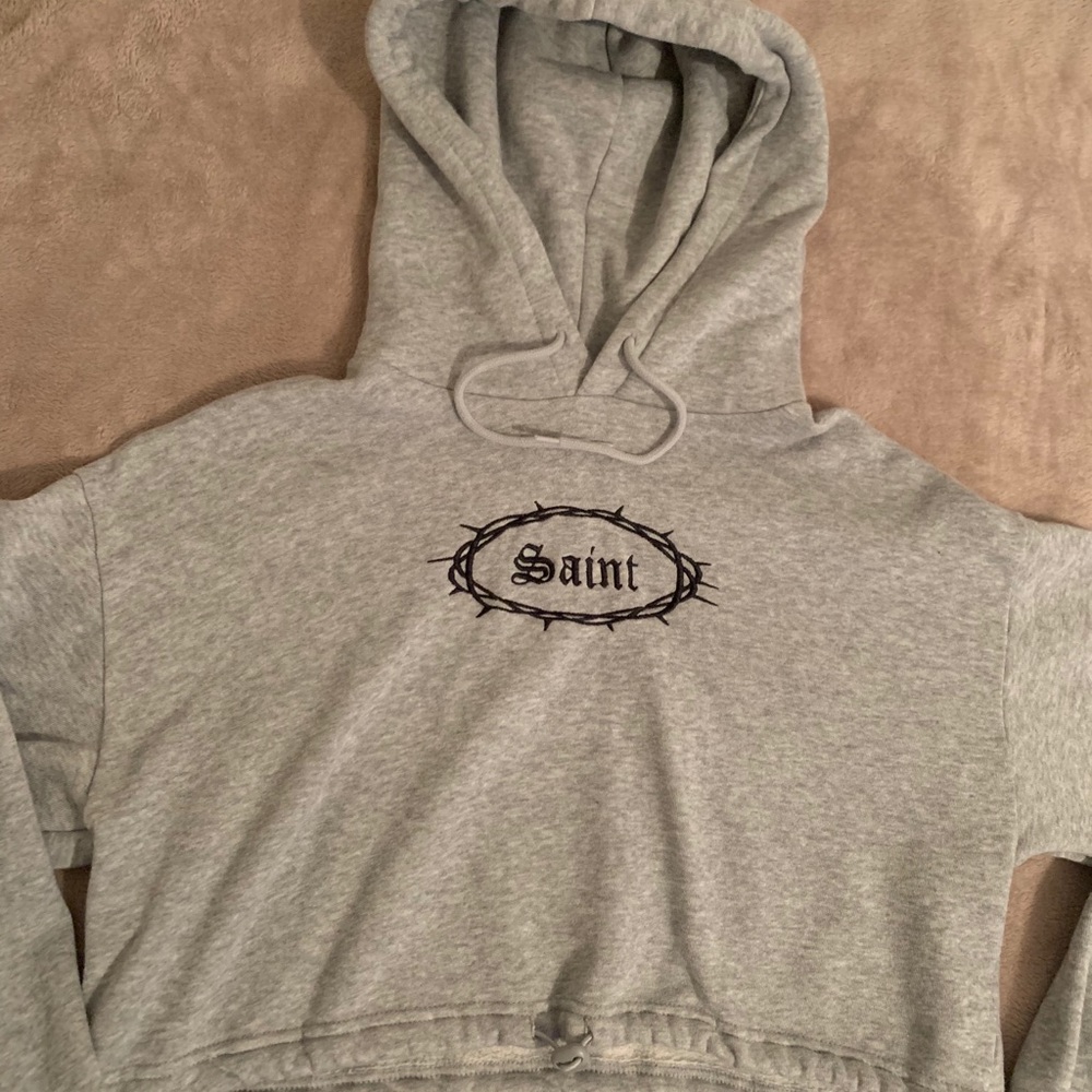 FOREVER 21 GRAY HOODIE